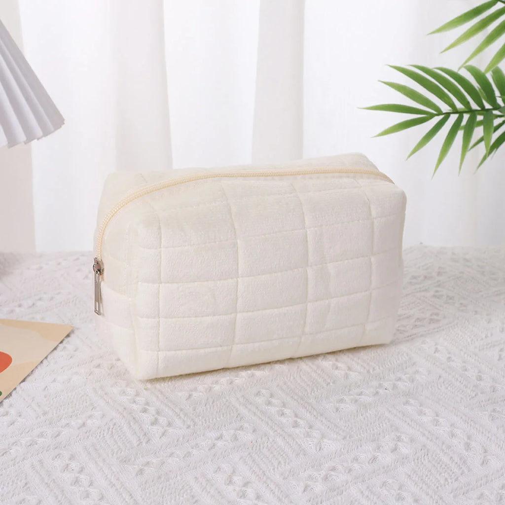 LuxuryPillow Makeup Bag